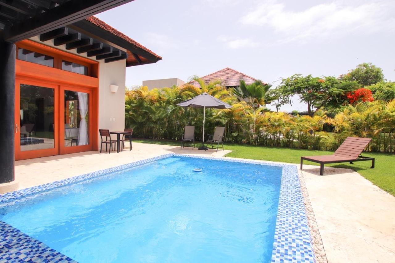 Cap Cana Fantástico Bungalow Con Piscina Y Jacuzzi Gv3110 *