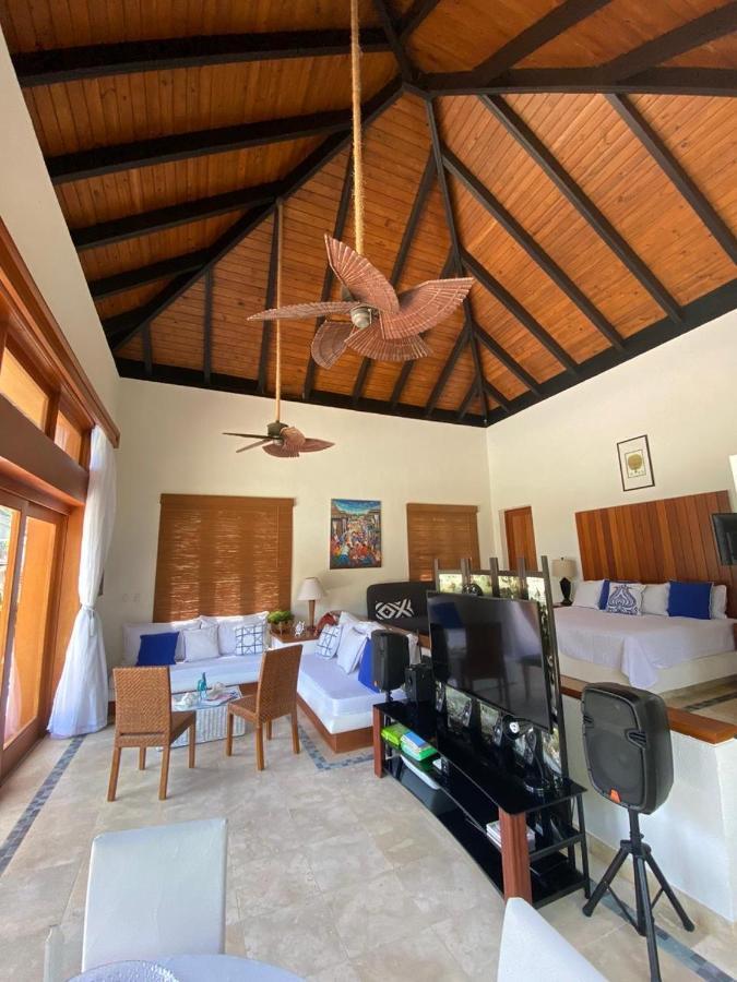 Сasa de vacaciones Cap Cana Fantástico Bungalow Con Piscina Y Jacuzzi Gv3110